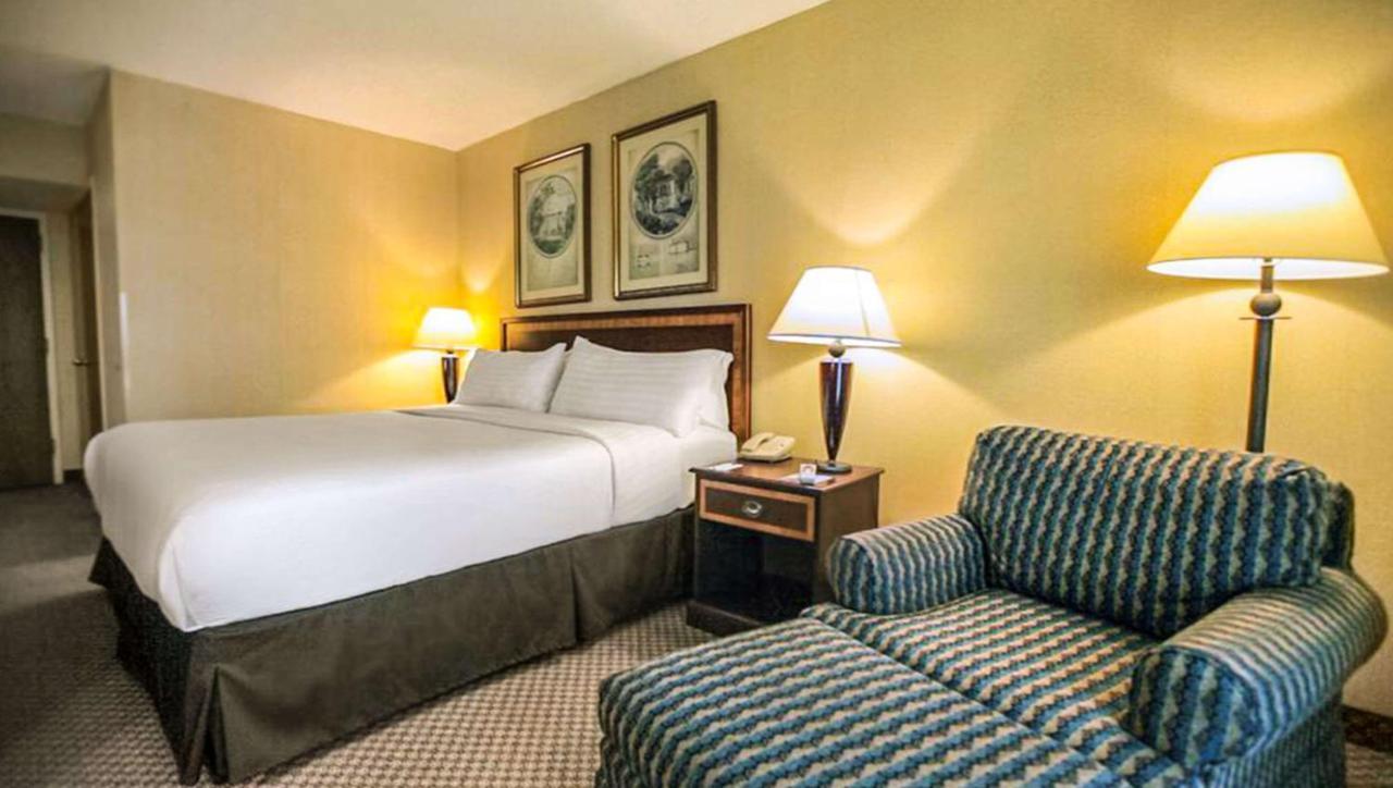 Magnuson Grand & Conference Center Somerset-Bridgewater Ngoại thất bức ảnh