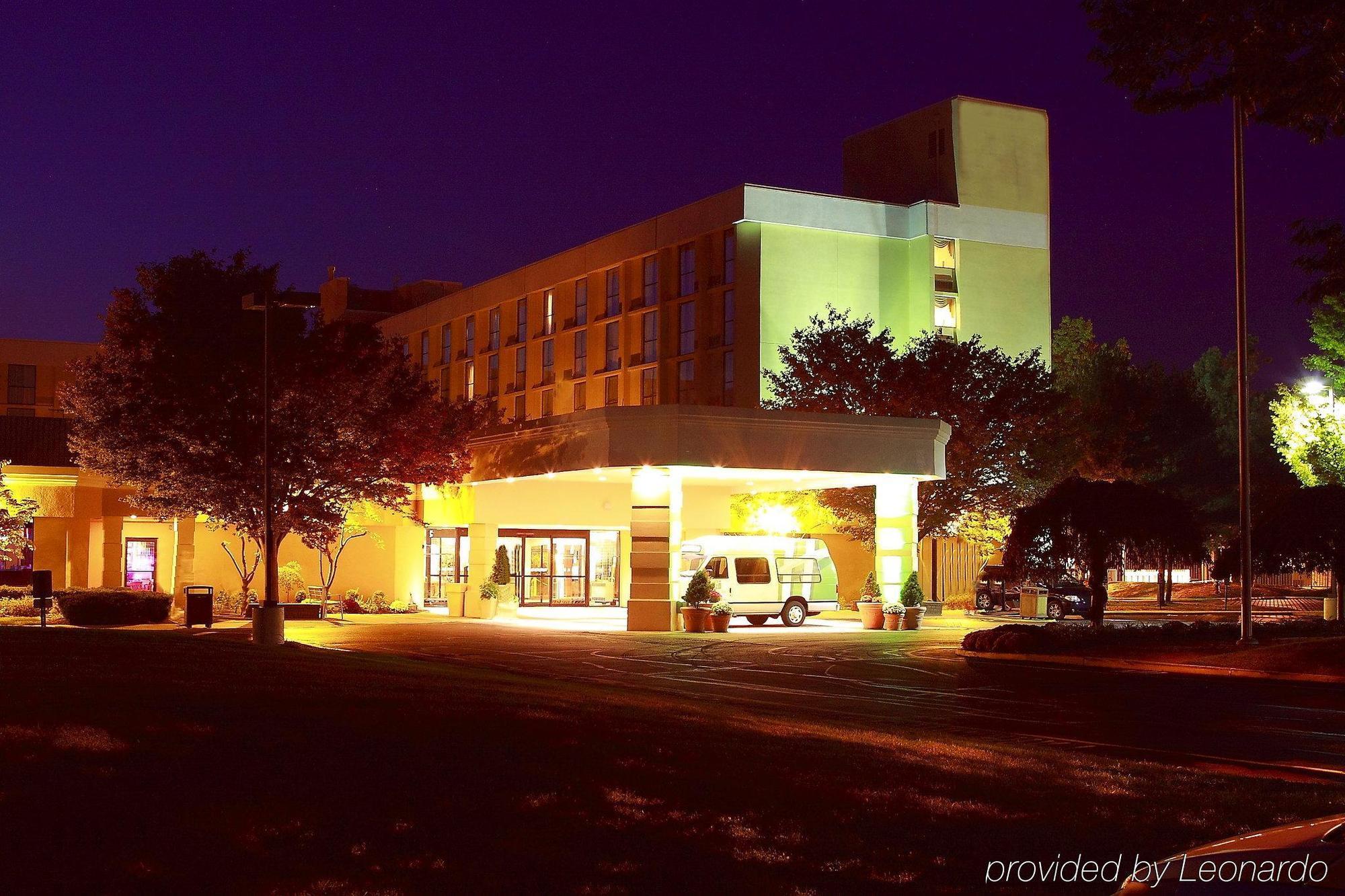 Magnuson Grand & Conference Center Somerset-Bridgewater Ngoại thất bức ảnh