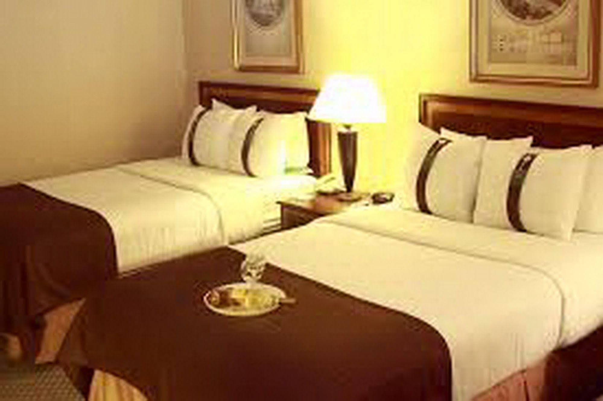 Magnuson Grand & Conference Center Somerset-Bridgewater Ngoại thất bức ảnh