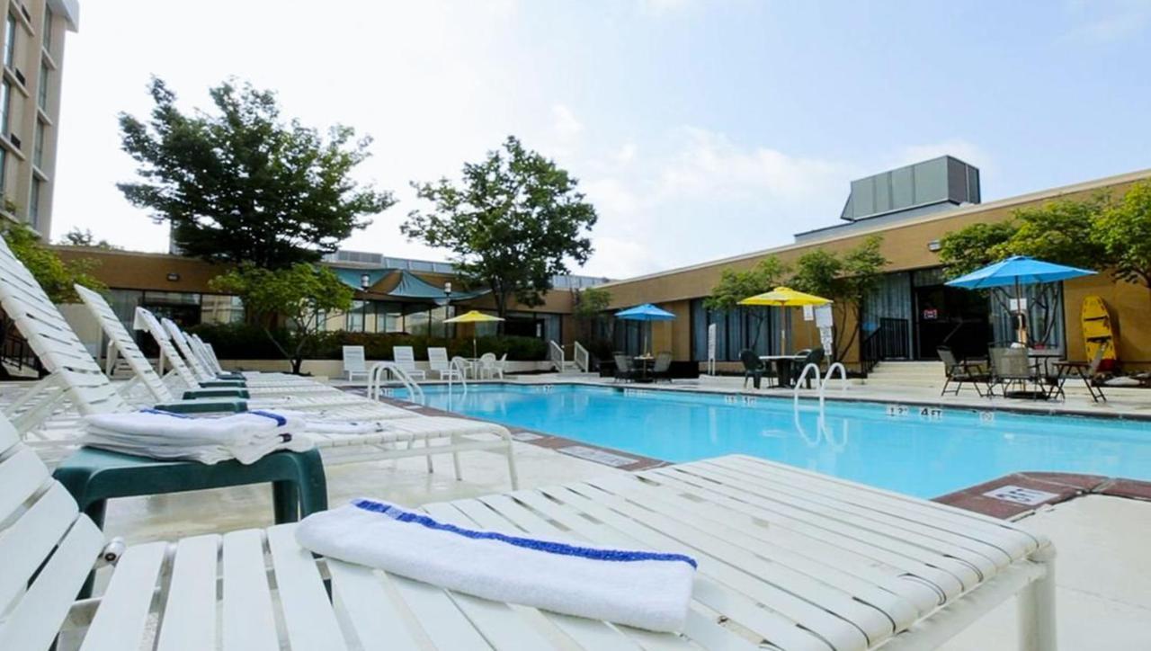Magnuson Grand & Conference Center Somerset-Bridgewater Ngoại thất bức ảnh